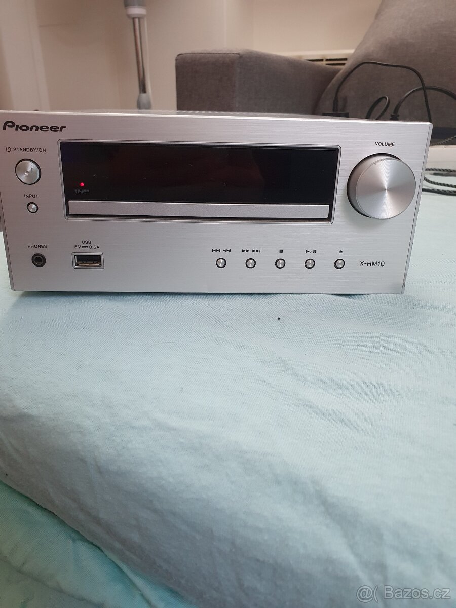 Pioneer X-HM10 na opravu nebo na díly