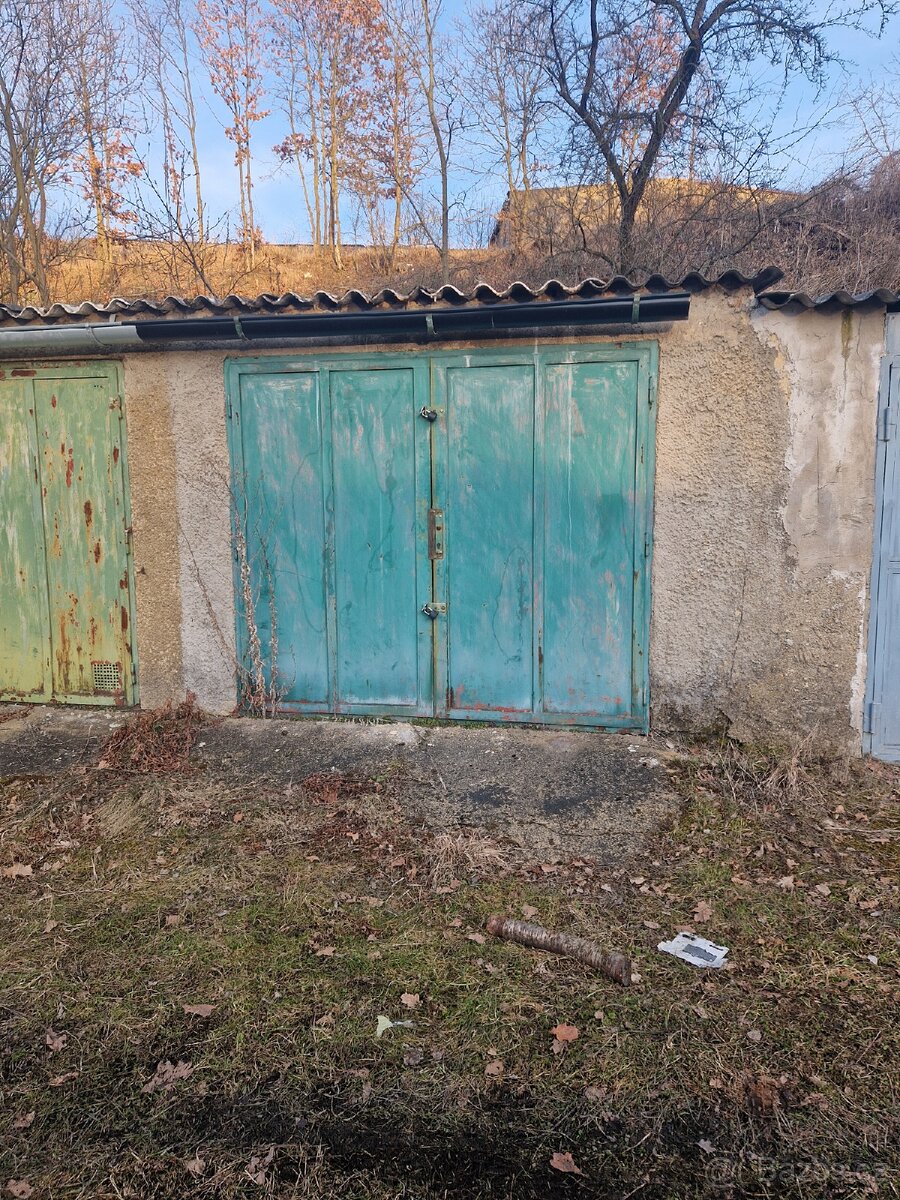 Garáž