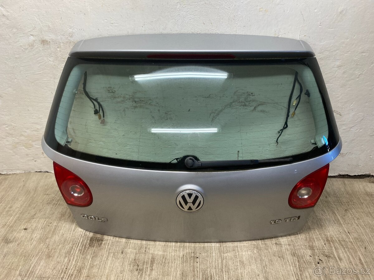 VW GOLF 5 2003-2008 - PÁTÉ DVEŘE KOMPLETNÍ LA7W