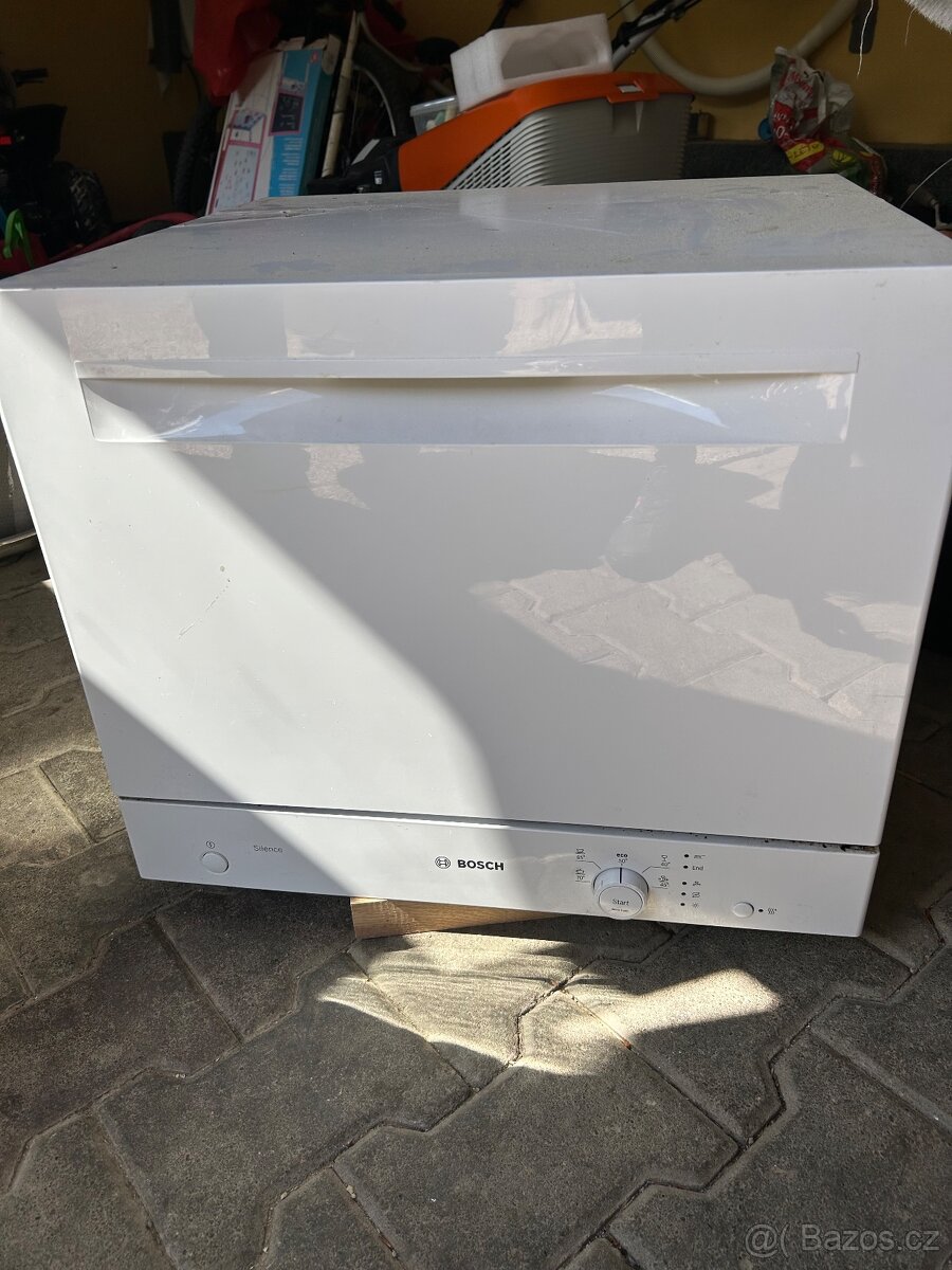 Stolní myčka (malá myčka) Bosch SKS51E32EU