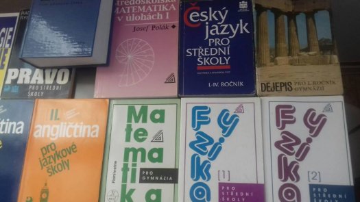Přehledné dějiny liter , angličtina, ekonomika, právo pro SŠ
