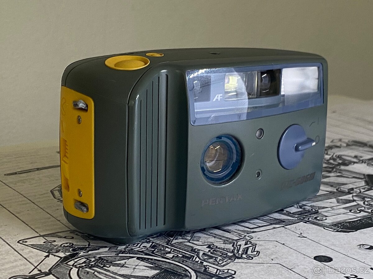 Pentax PC 606W – kompaktní analogový fotoaparát