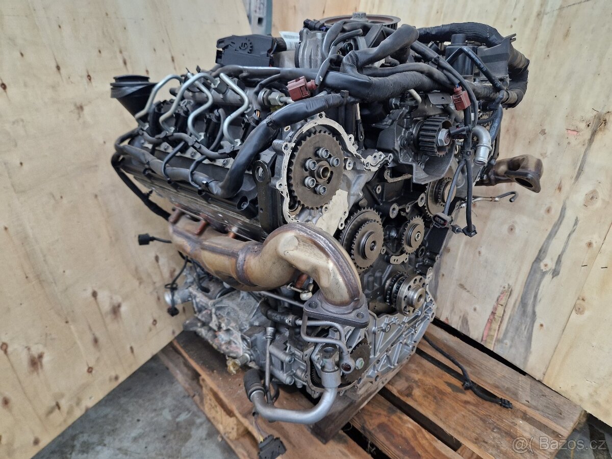Prodám motor VW Touareg CKDA, V8, 250 KW, 340 PS