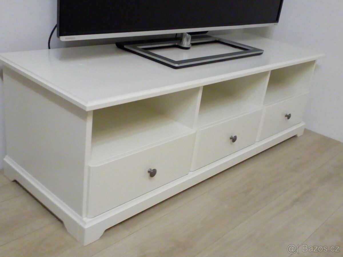 TV komoda Ikea Liatorp