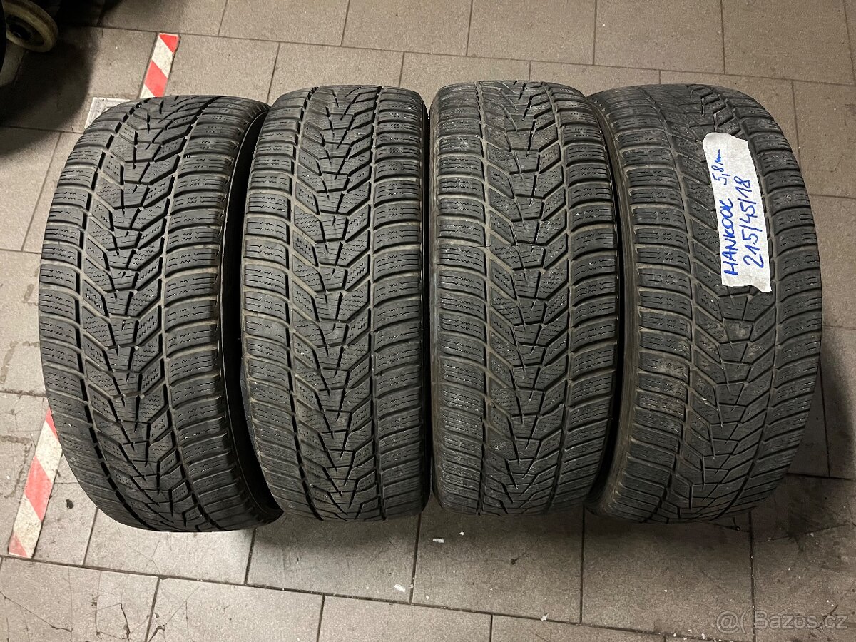 215/45 R18 zimní Hankook