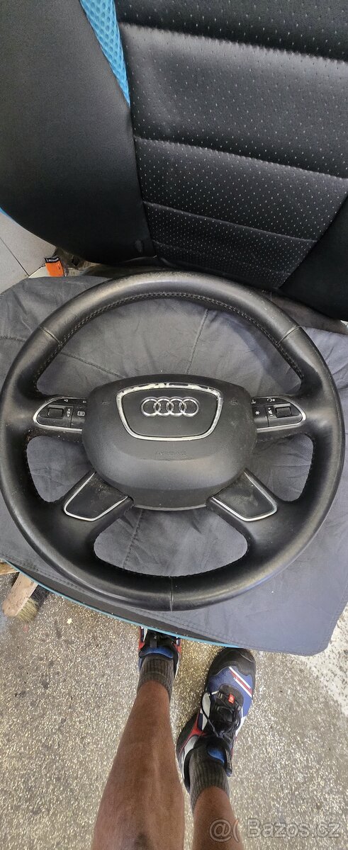 Audi a6 volant s barem
