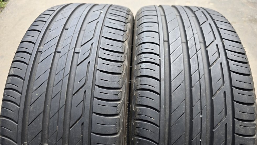 Letní pneu 225/40/18 Bridgestone
