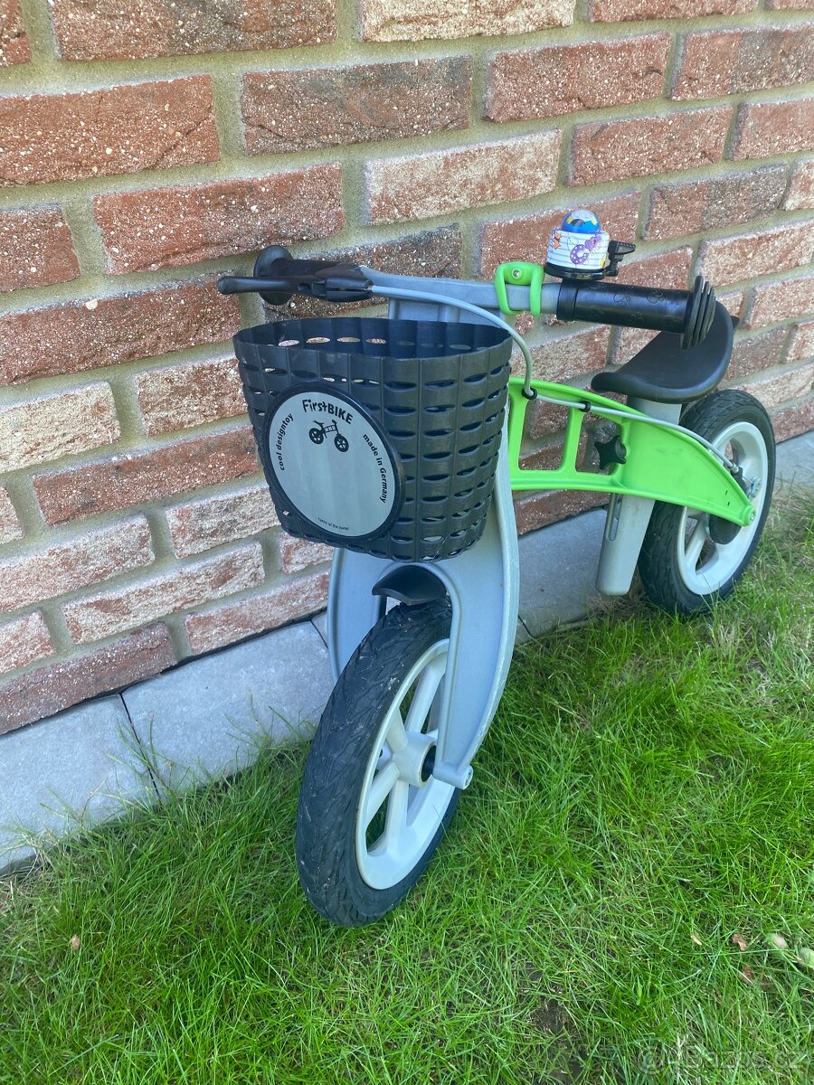 Odrážedlo First bike