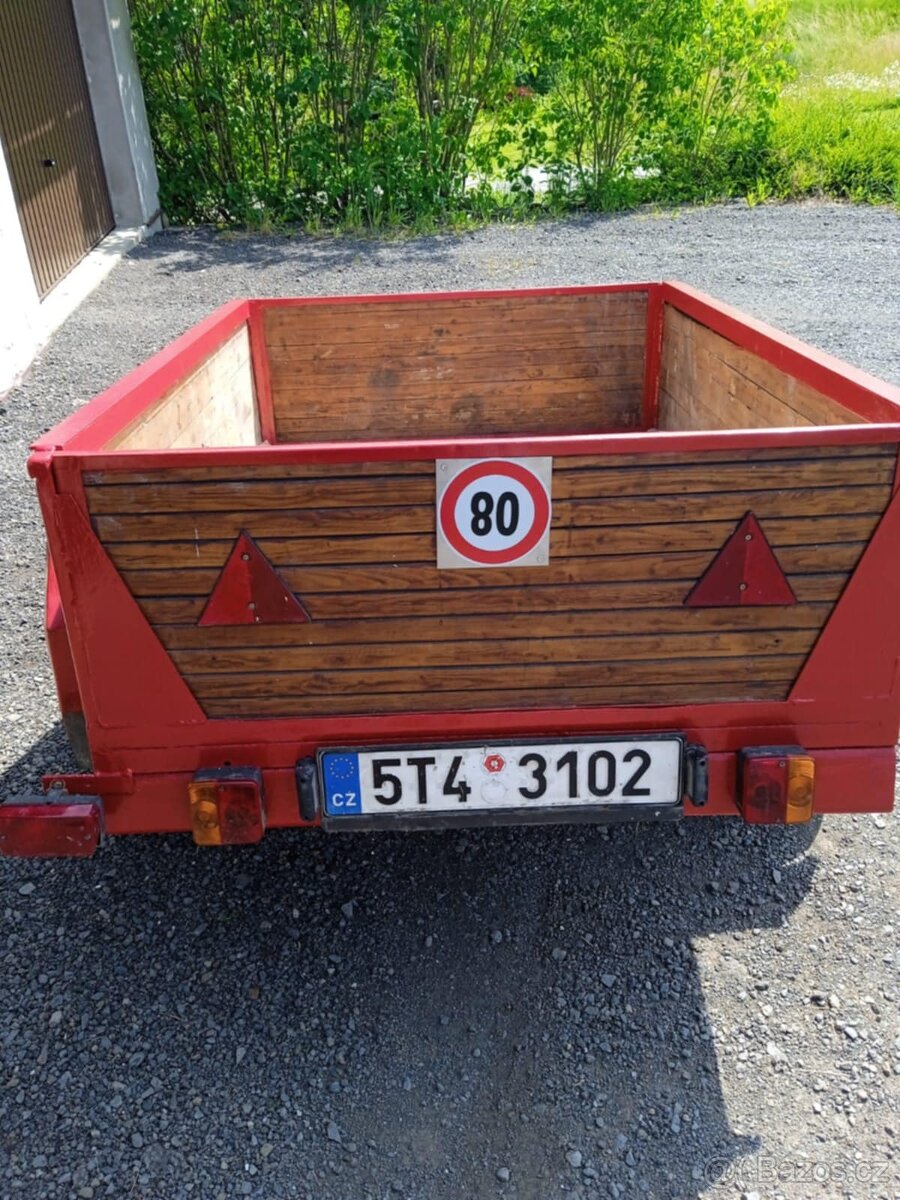 přívěsný vozík
