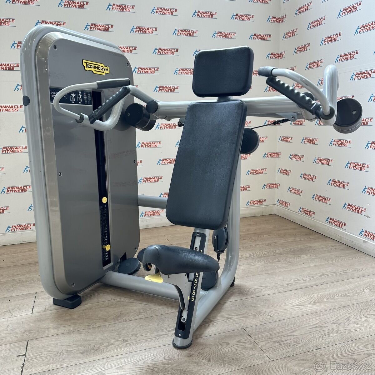 Technogym Torso, Shoulder press