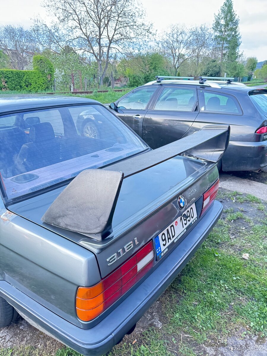 Bmw e36 Evo křídlo