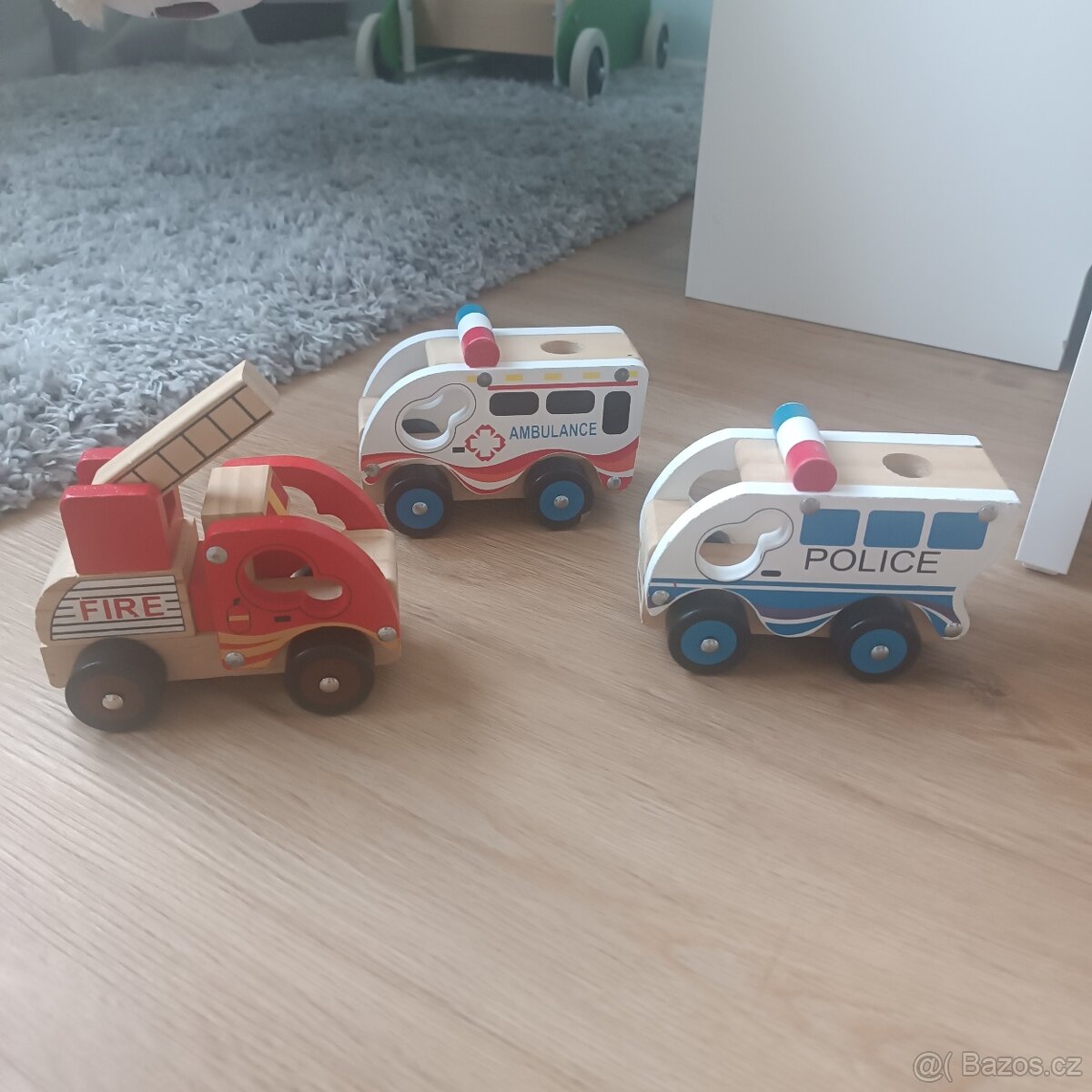 Set autíček IZS