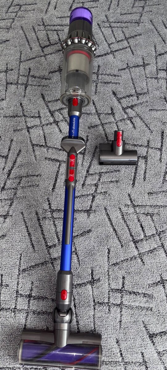 Dyson V11 Absolute