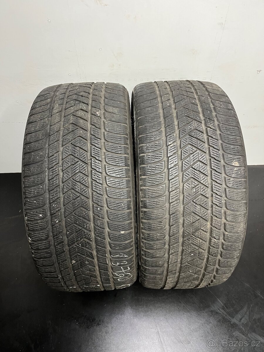 2x 275/35 R22 Zimní pneumatiky