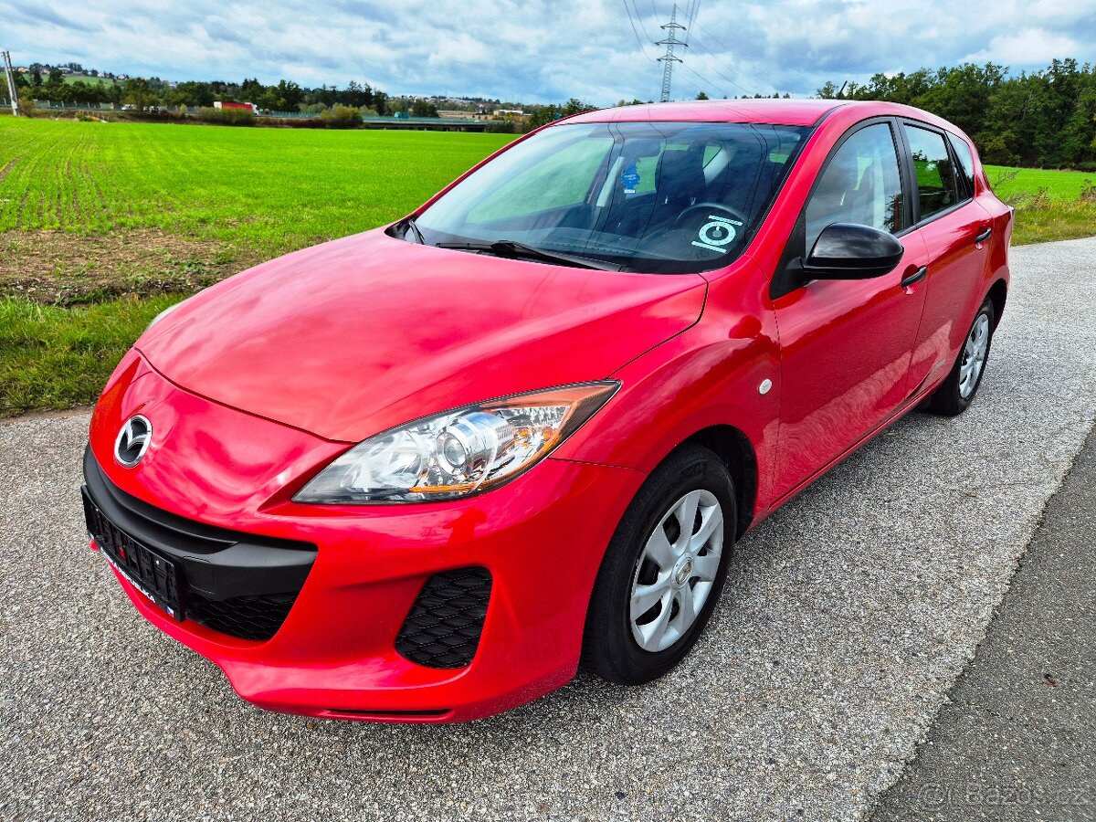 MAZDA 3 1.6i 77kw 128tis.km servisní knížka moc pěkný stav