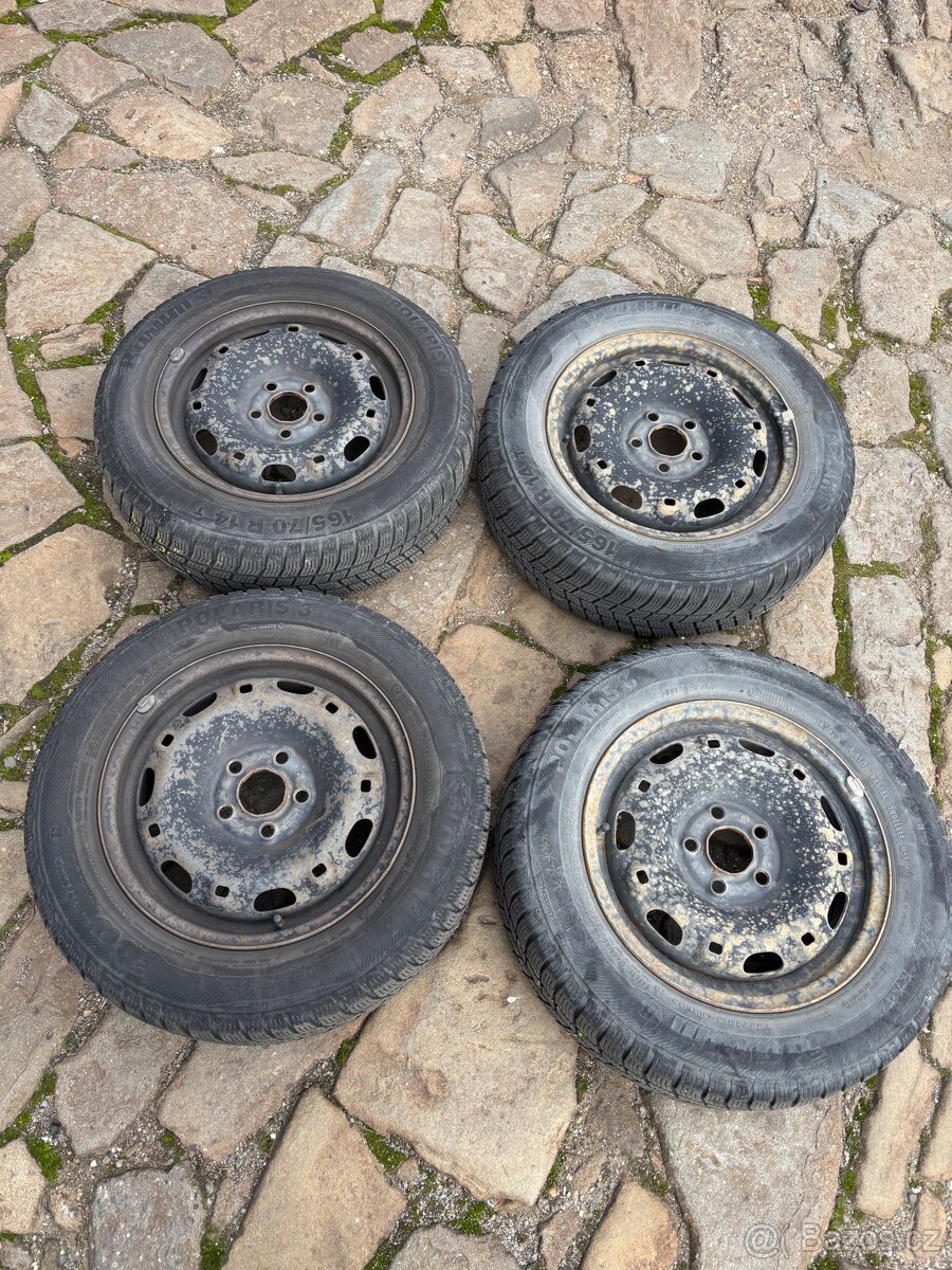 Cela kola + zimní pneu 5x100, 5Jx14 ( Fabia 2 )