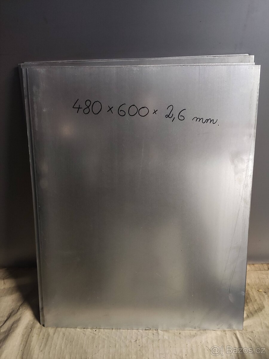 Plech pozink 480 x 600 x 2,6 mm.