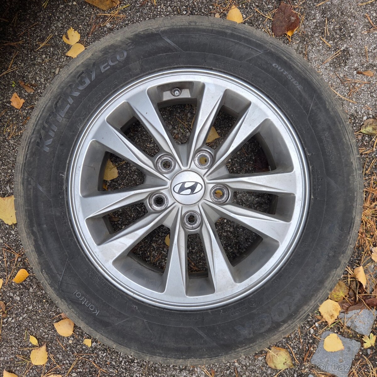 Alu kola Hyundai I30 15" 5x114,3 s pneu