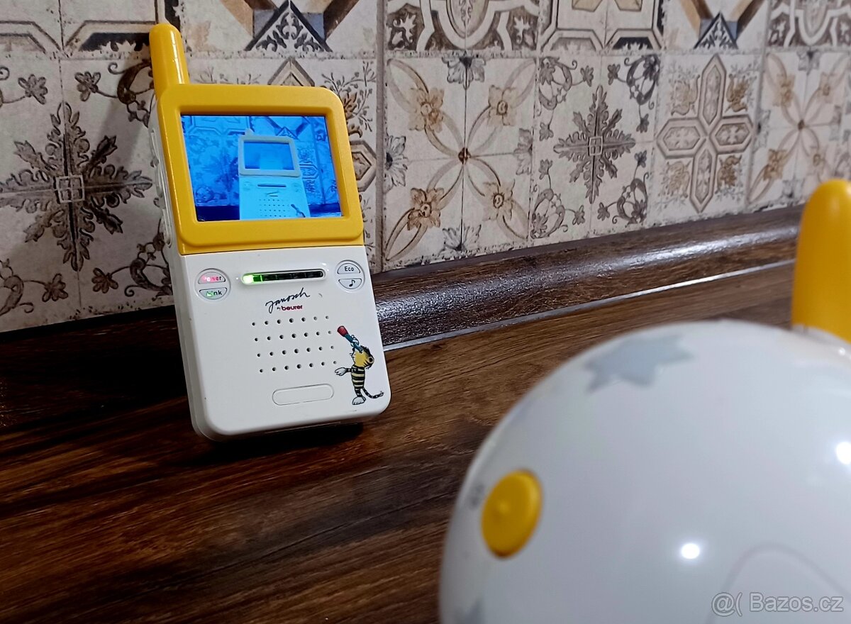 Dětská chůvička Beurer s kamerou