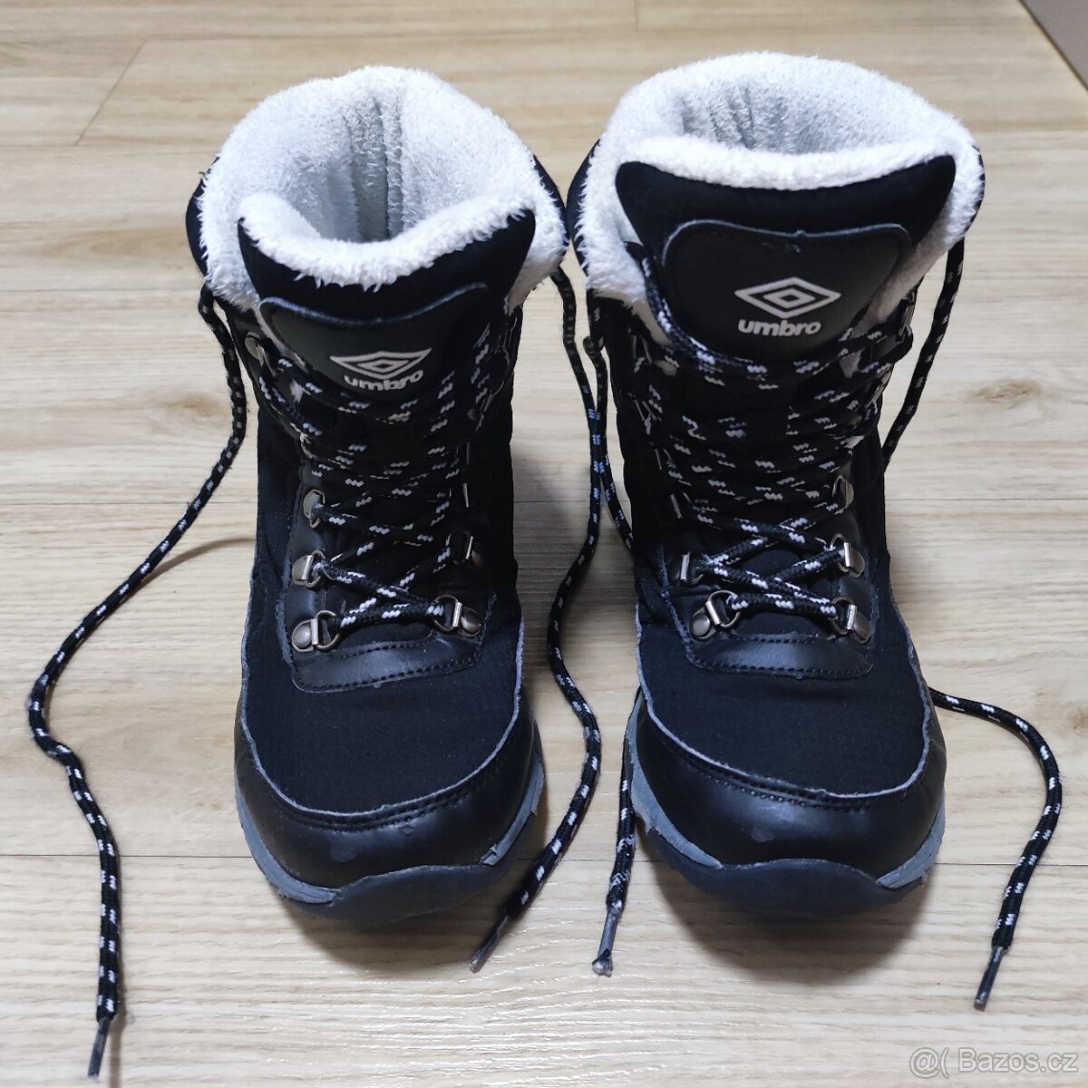 Dětské zimní boty zn. Umbro vel. 33