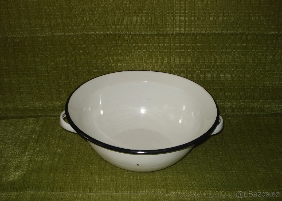 Stará smaltovaná miska