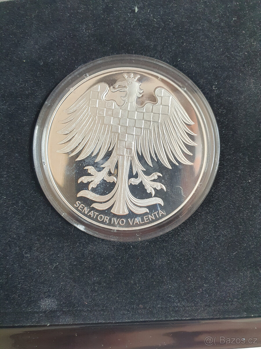 Stříbrná pamětní mince v původním dárkovém balení