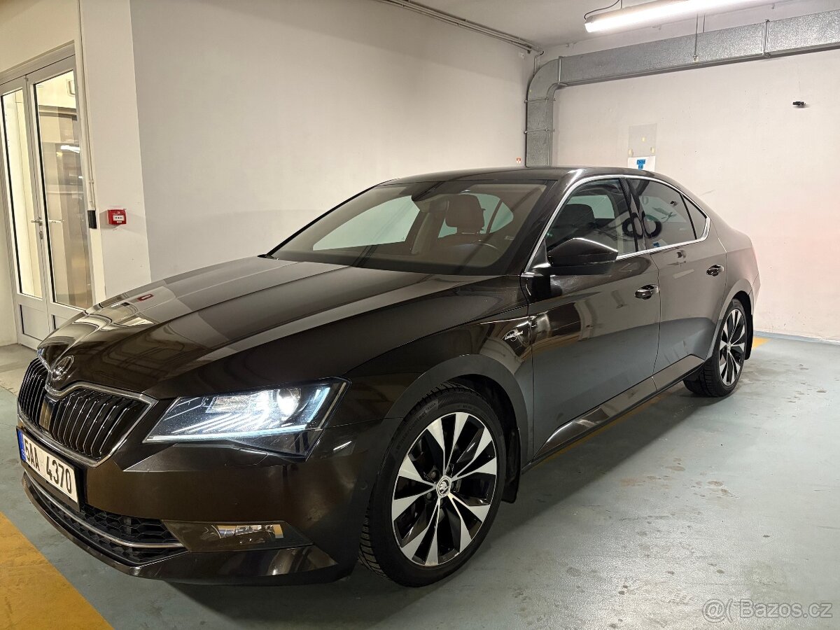 Superb 3 III,2.0 TSI 206kW L&K 4x4 DSG, Webasto, 19