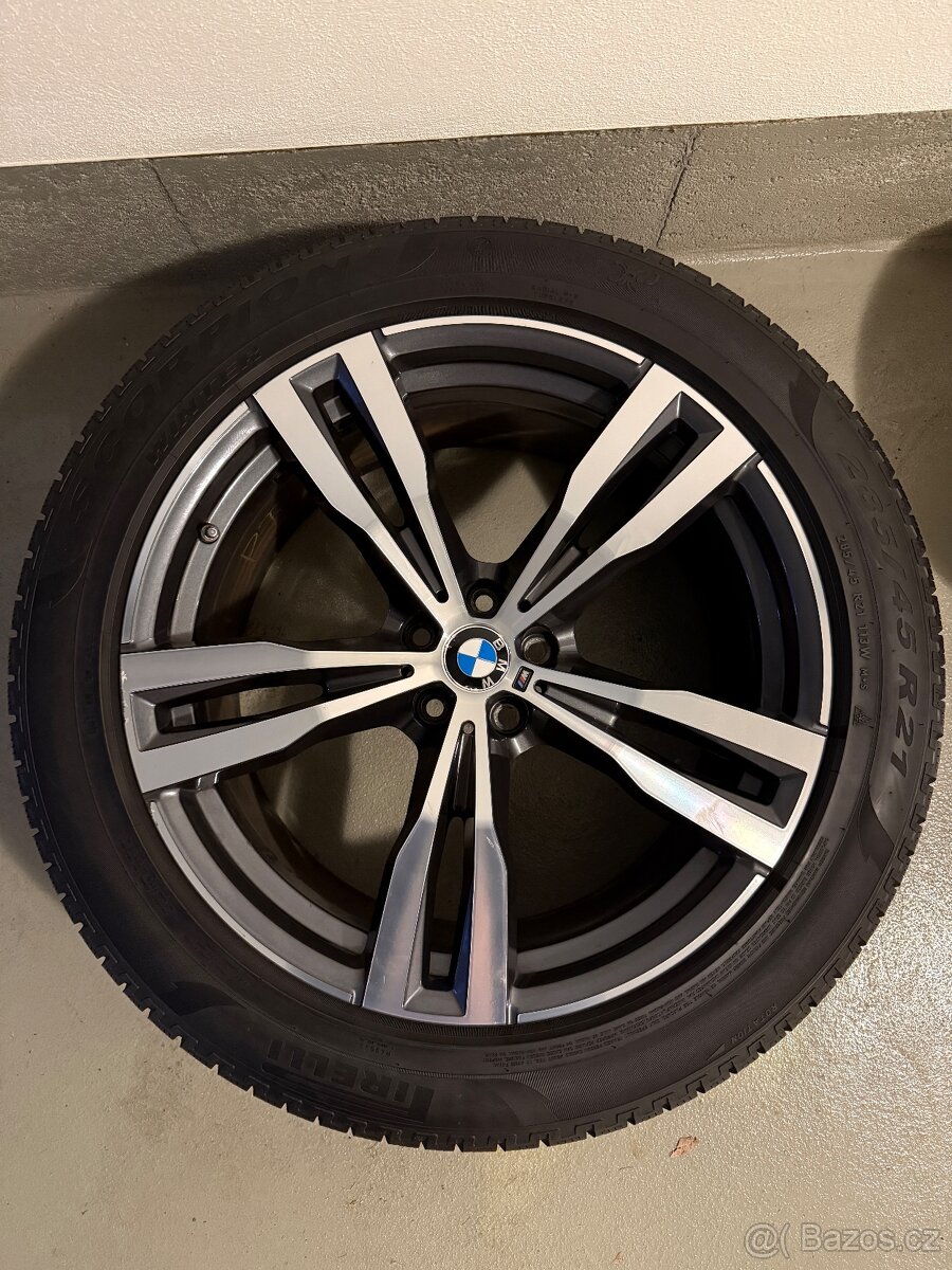5x112 r21 BMW X7 styling 754m 285/45 r21 ZIMNE