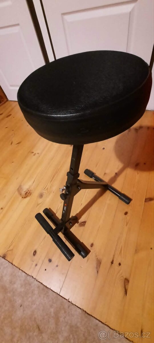 Univerzální stolička Proel KGST10