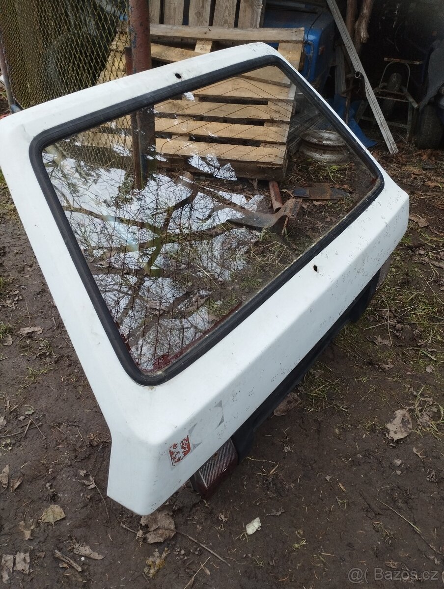 Páté dveře Škoda favorit