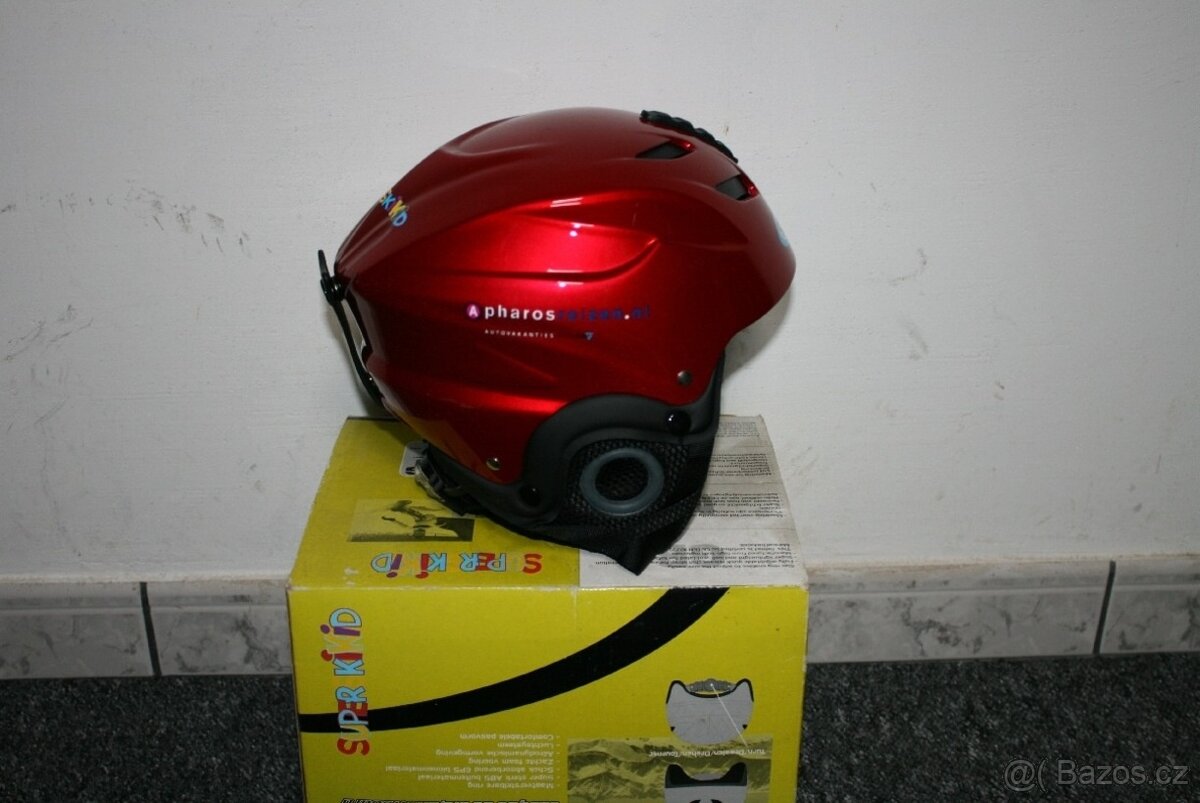 detská helma na lyžovanie