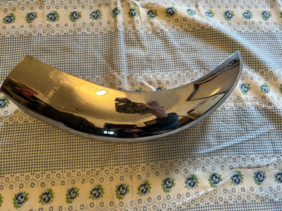 Přední levý nárazník ŠKODA 1000mb