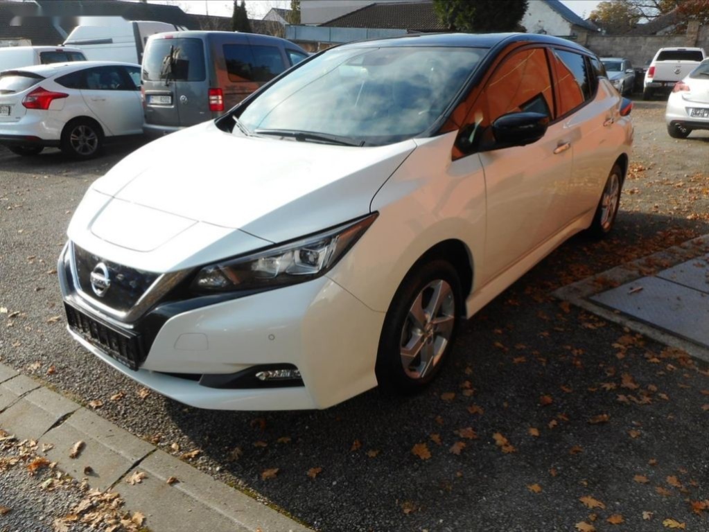 Nissan LEAF,N-Connecta 62KWh