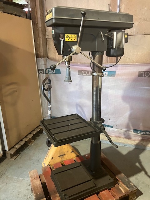 Prodám sl. vrtačku PROMA E 2020 F / 400