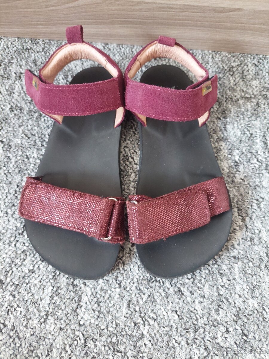 Barefoot sandálky Tikki Morro vel. 32