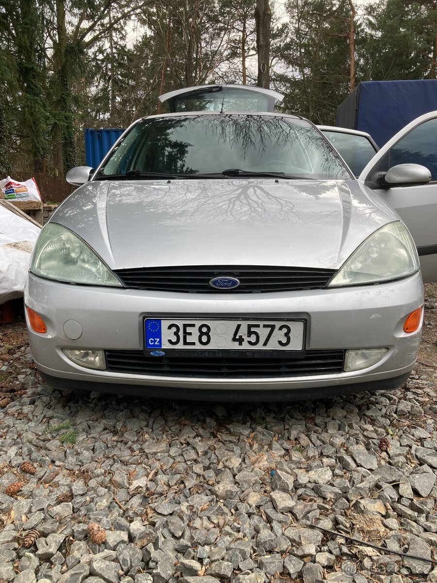 Ford Focus 1.6 74kw