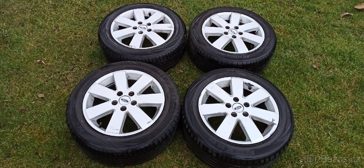 ALU 16" s pneu 225/55/16 z Ford Mondeo