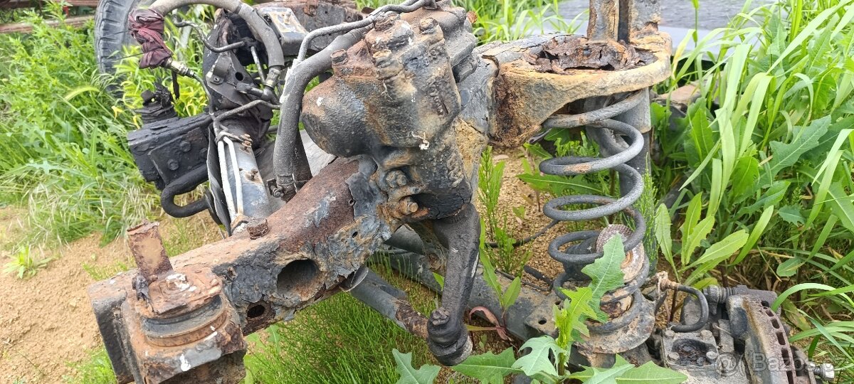 Prodám řízení na Nissan patrol y60