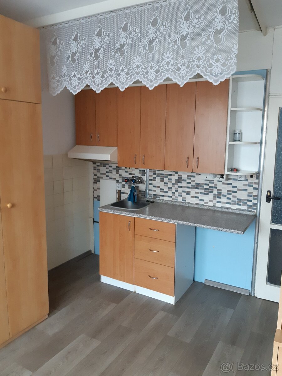 Pronájem bytu 1+kk