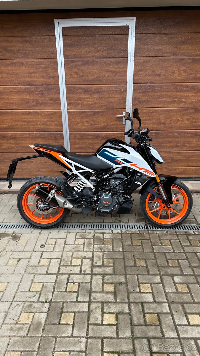 KTM duke 125 2023