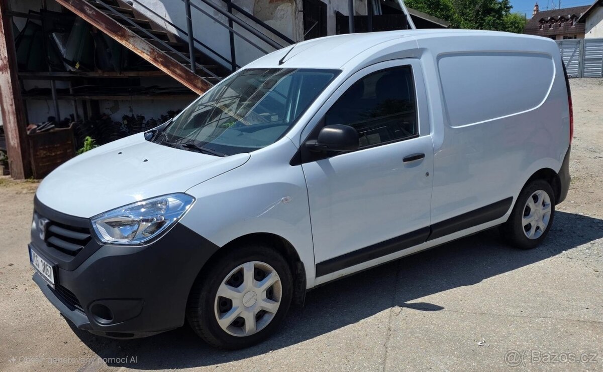Dacia Dokker 1.6i najeto 33.000km
