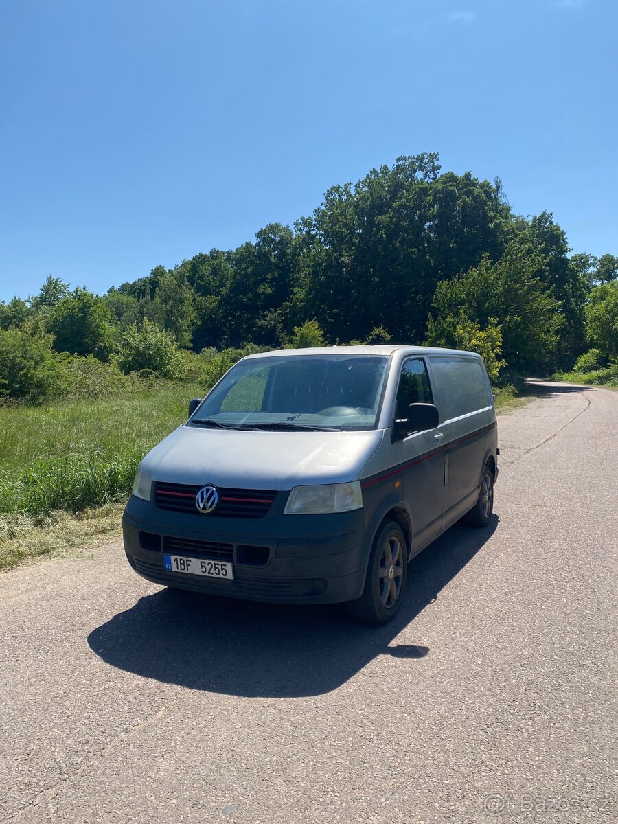 Volkswagen Transporter T5 1.9tdi 6kvalt.