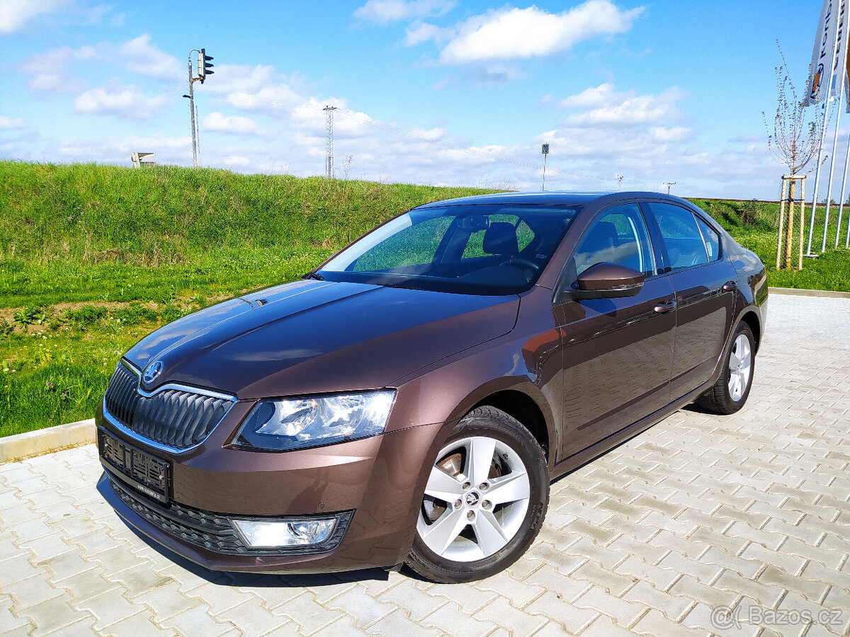 Škoda Octavia 1.2 TSi, navi, tempo, BT, park. senzory