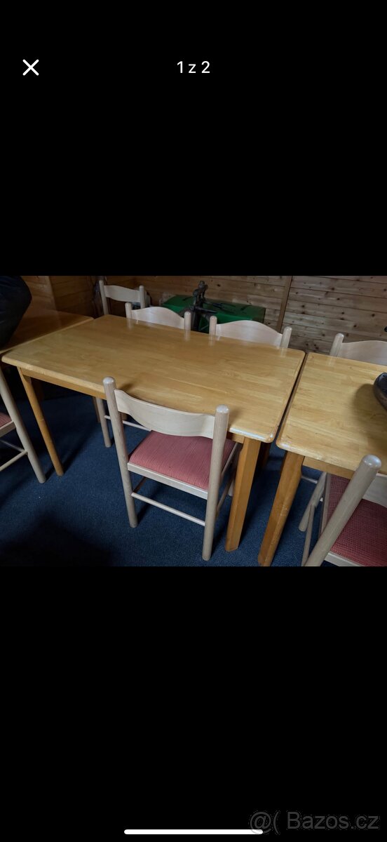 11 stolů 80x130, výška 75, plus židle