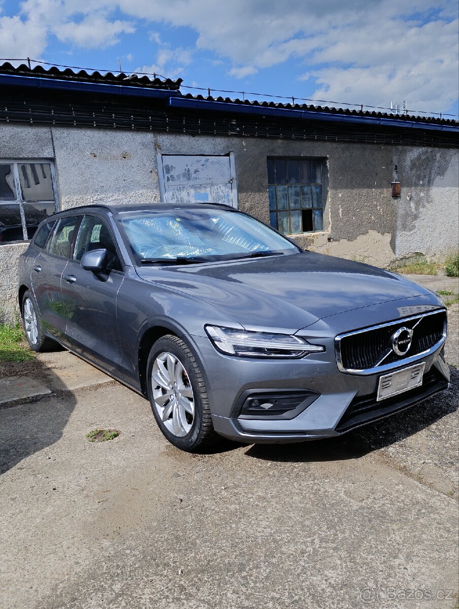 Volvo V60 2020 rok 2.0 D4 AWD