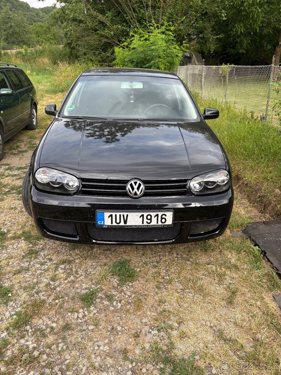 golf 4 1.9 tdi.