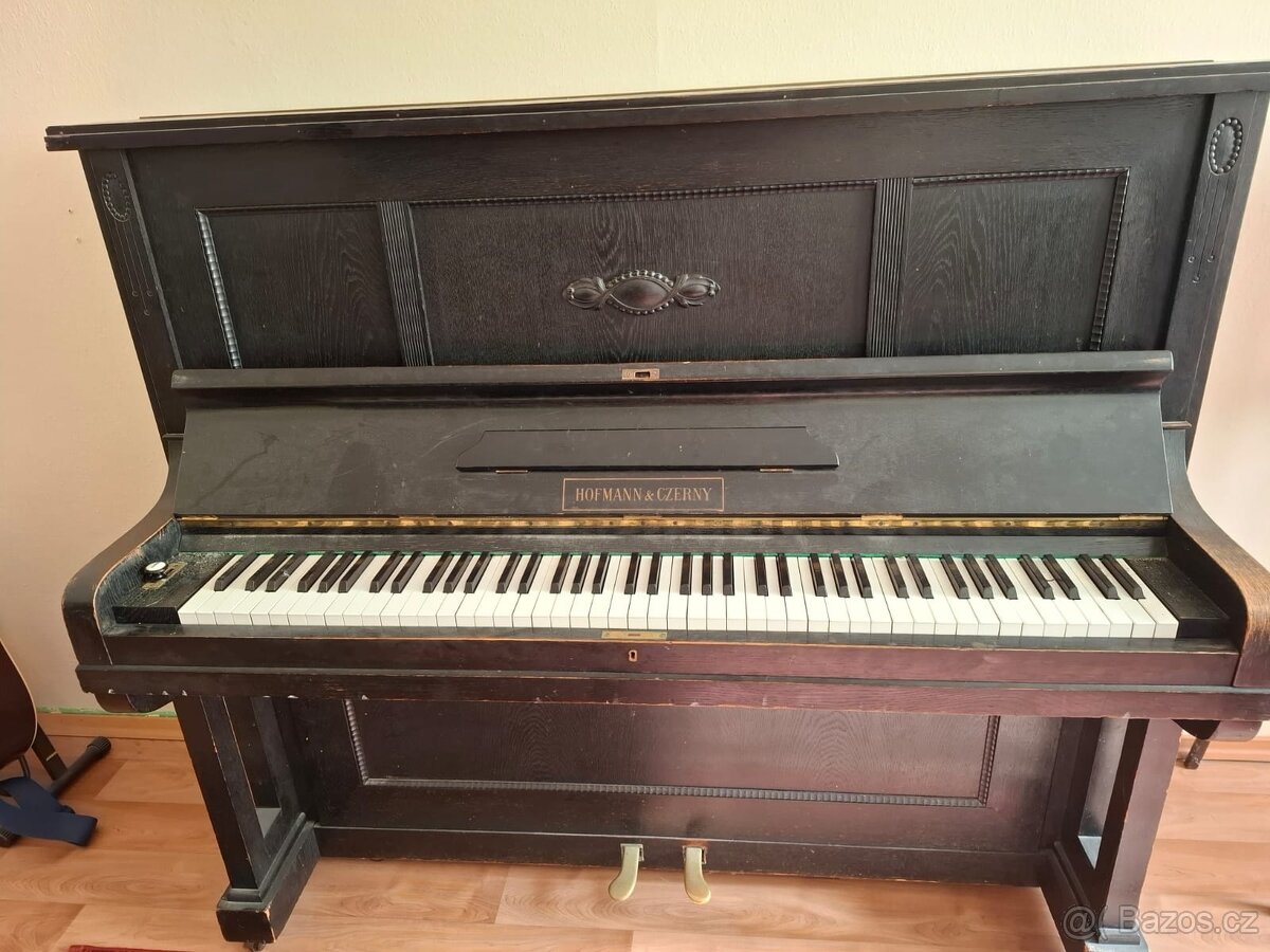 Prodám koncertní pianino Hofmann& CZERNY