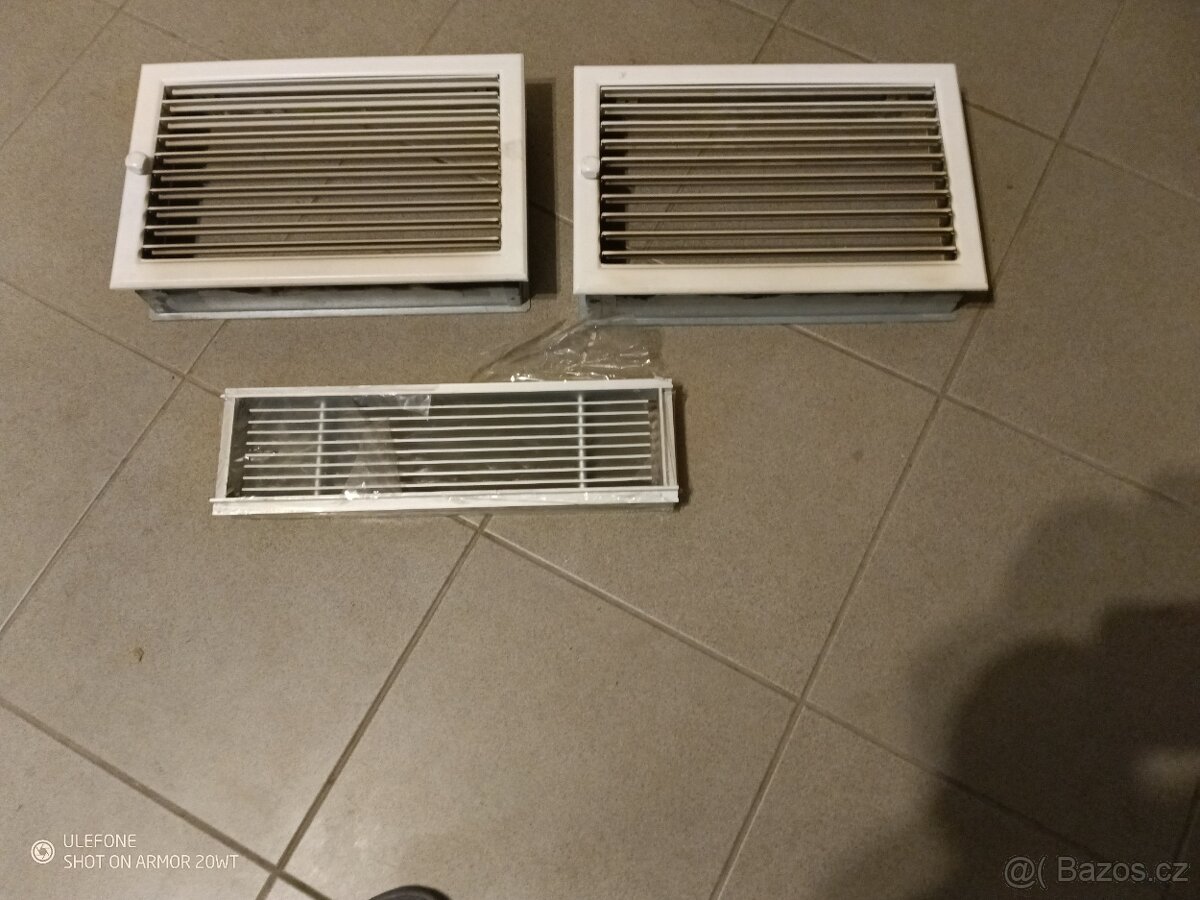 Mřížky ke krbu