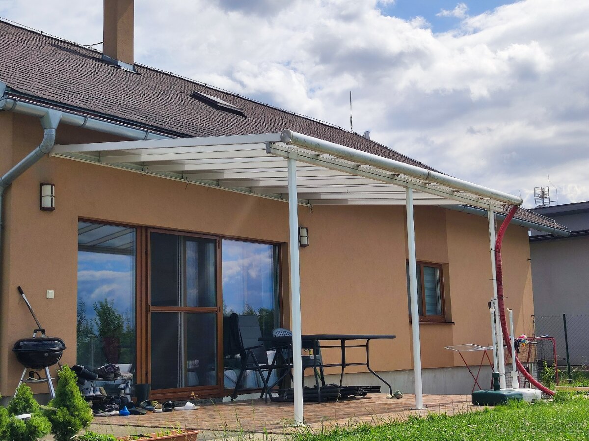 Hliníková pergola