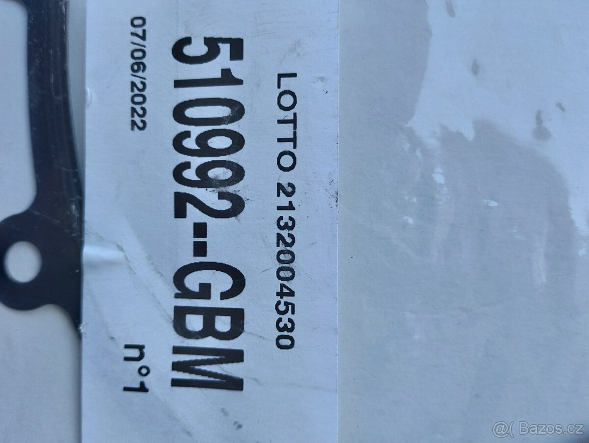 Mercedes Benz GL r.v.2010, vodní pumpa